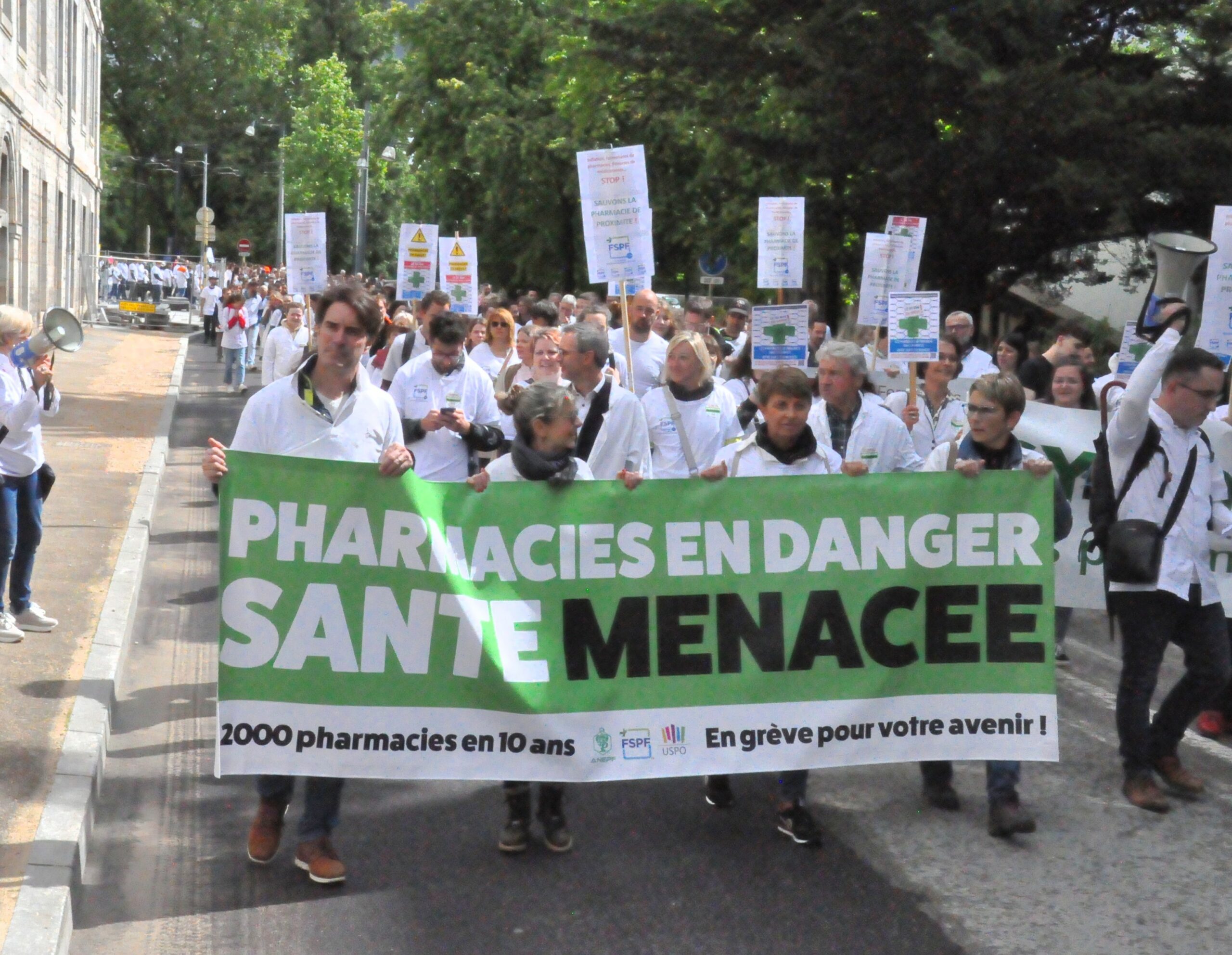 Pétition, grève, manif’ : à Besançon, les pharmacien·ne·s expriment leur colère