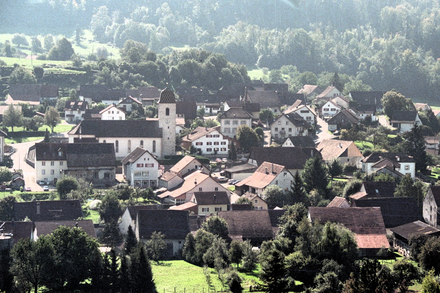 Coeur Du Village De Chevenez